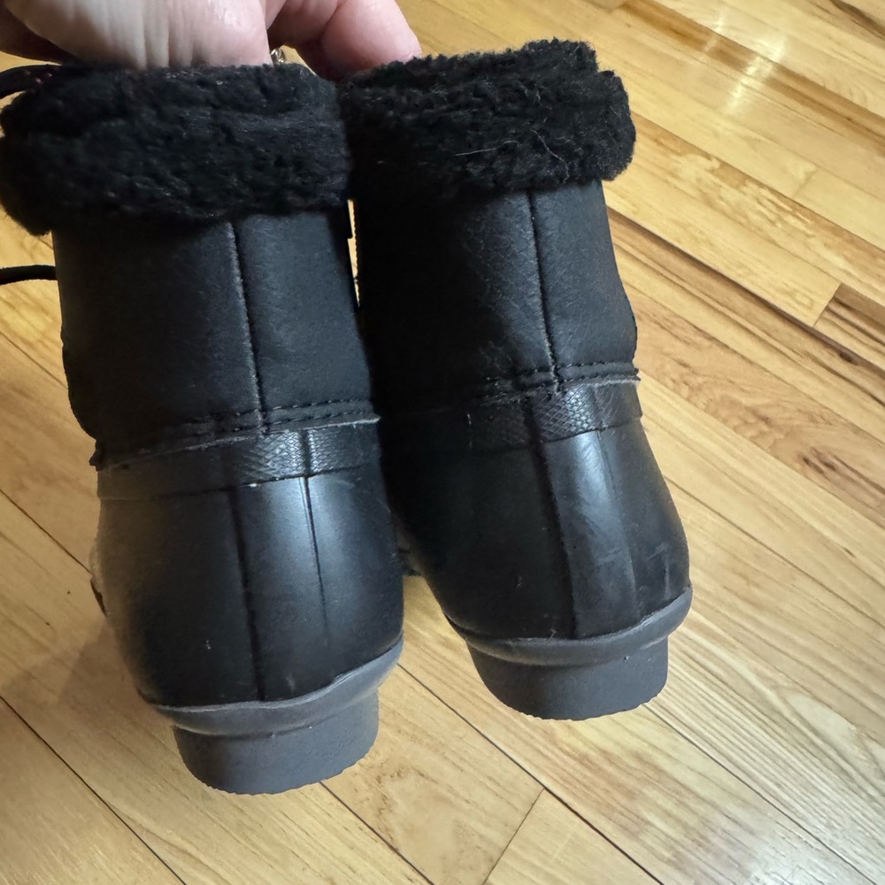 Cozy Black Faux Fur Boots - Picture 4 of 6